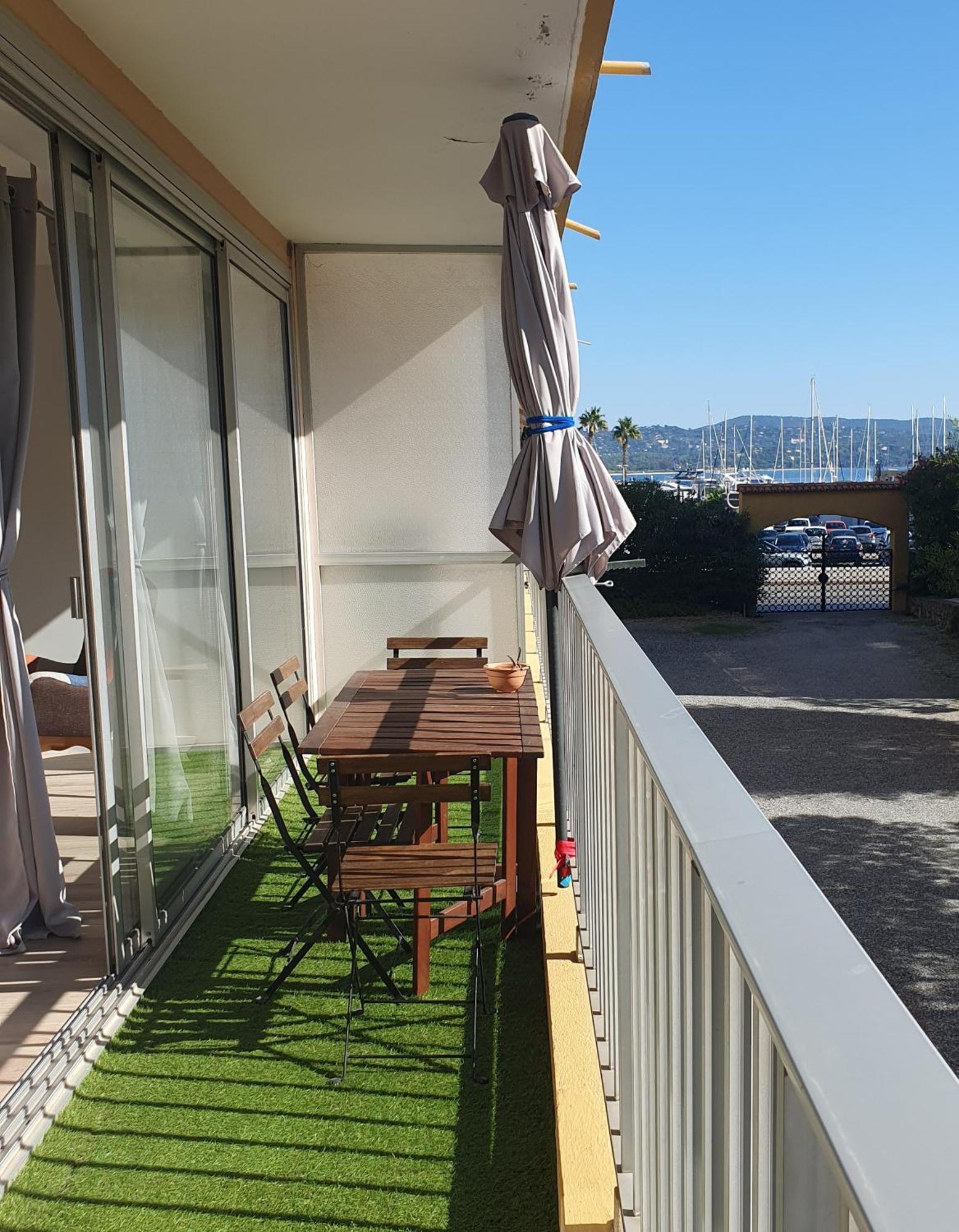 Cavalaire Sur Mer Bagian luar foto